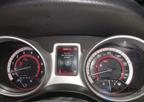 2017 Dodge Journey Sxt z USA, uszkodzony, nr VIN 3C4PDCBG3HT506810